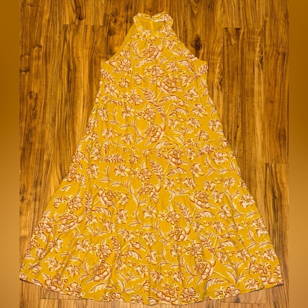 THML women’s medium 8 10 dress maxi midi chartreuse Yellow green Floral halter